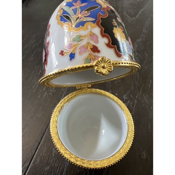 Decorative Egg Trinket HINGED Keepsake BOX Porcelain Gold Footed Geometric Asian - Picture 10 of 14